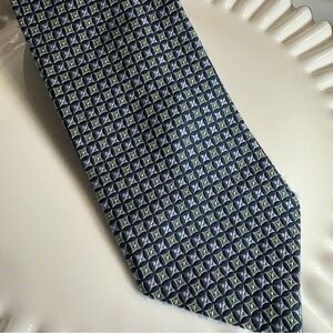 Brooks Brothers Makers Dark Blue Silk Tie – Geometric Pattern, Made in USA